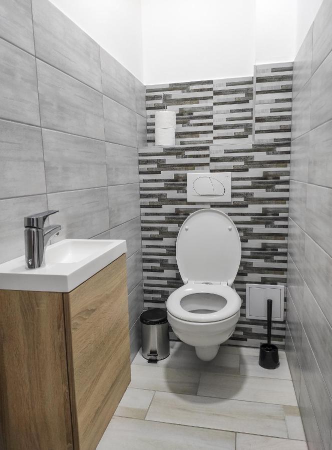 Trika Apartman Sárvár Kültér fotó