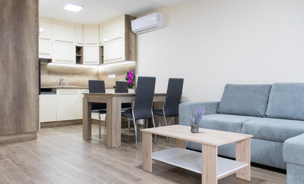 Trika Apartman Sárvár Kültér fotó
