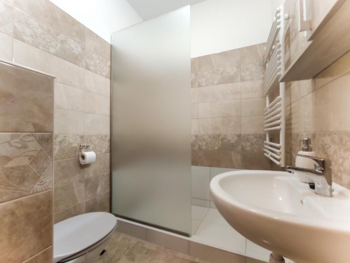 Trika Apartman Sárvár Kültér fotó
