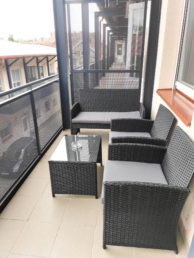 Trika Apartman Sárvár Kültér fotó