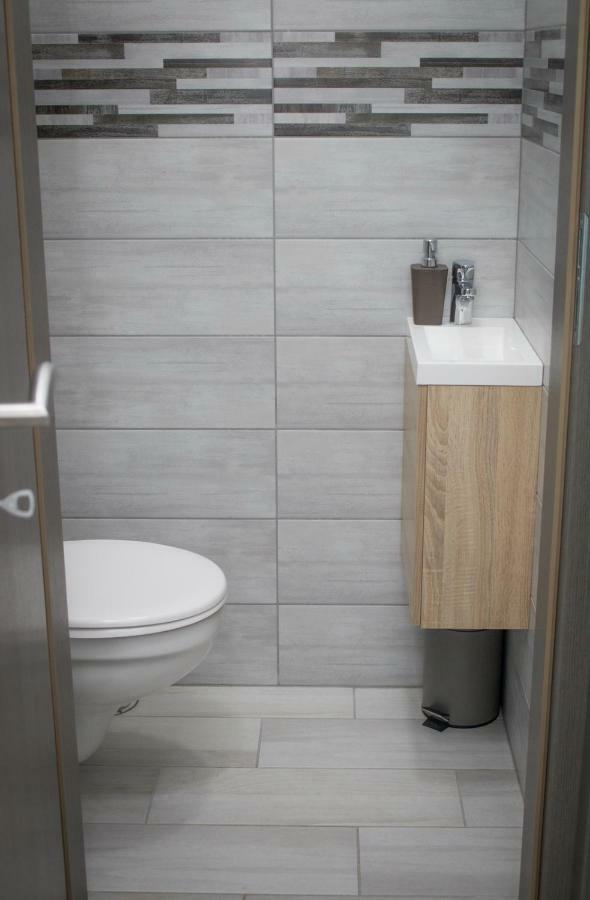 Trika Apartman Sárvár Kültér fotó